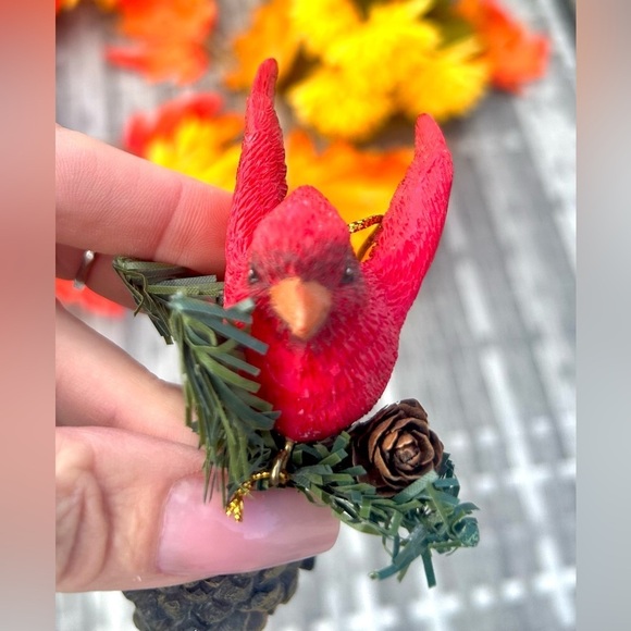 NWT Wildwood Cardinal Bird w/Pinecone Birdhouse Ornament​ - Picture 2 of 6